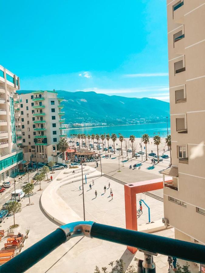 Mimi'S Beach Apartment Vlore Ngoại thất bức ảnh